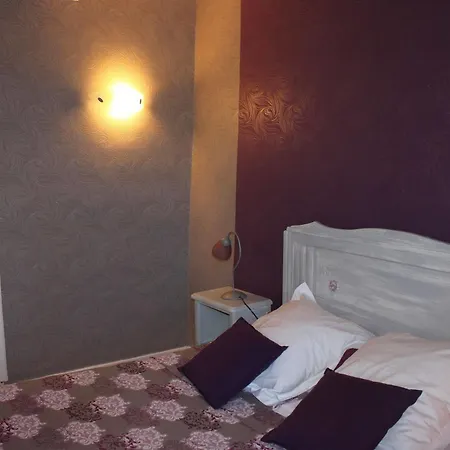 酒店 L'ancien Presbytere La Rucheliere 3*